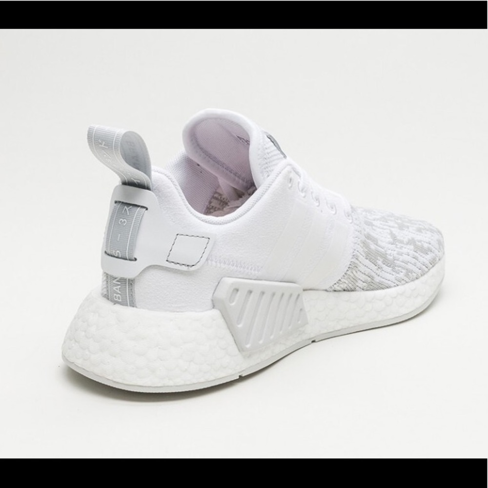 Adidas NMD r2 Shoes Sneakers Gray - Picture 3 of 5